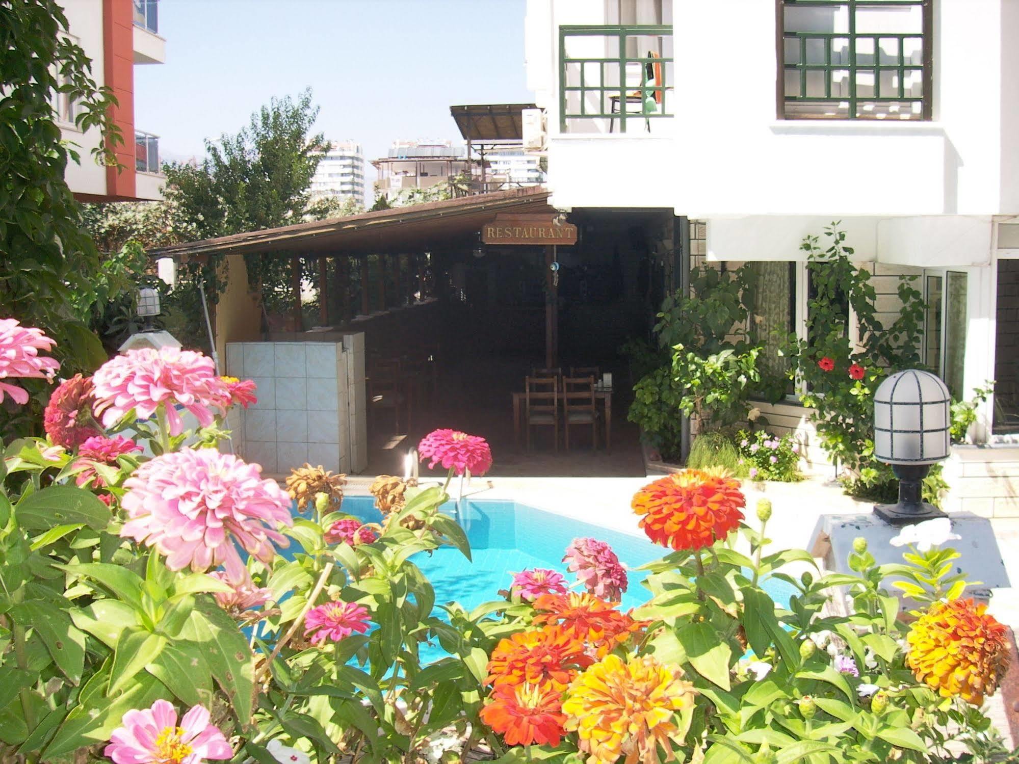 Isinda Hotel Antalya Extérieur photo